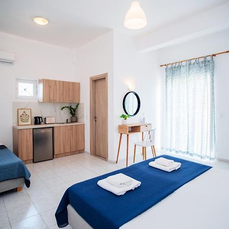 קאבוס Seaside Suites מראה חיצוני תמונה