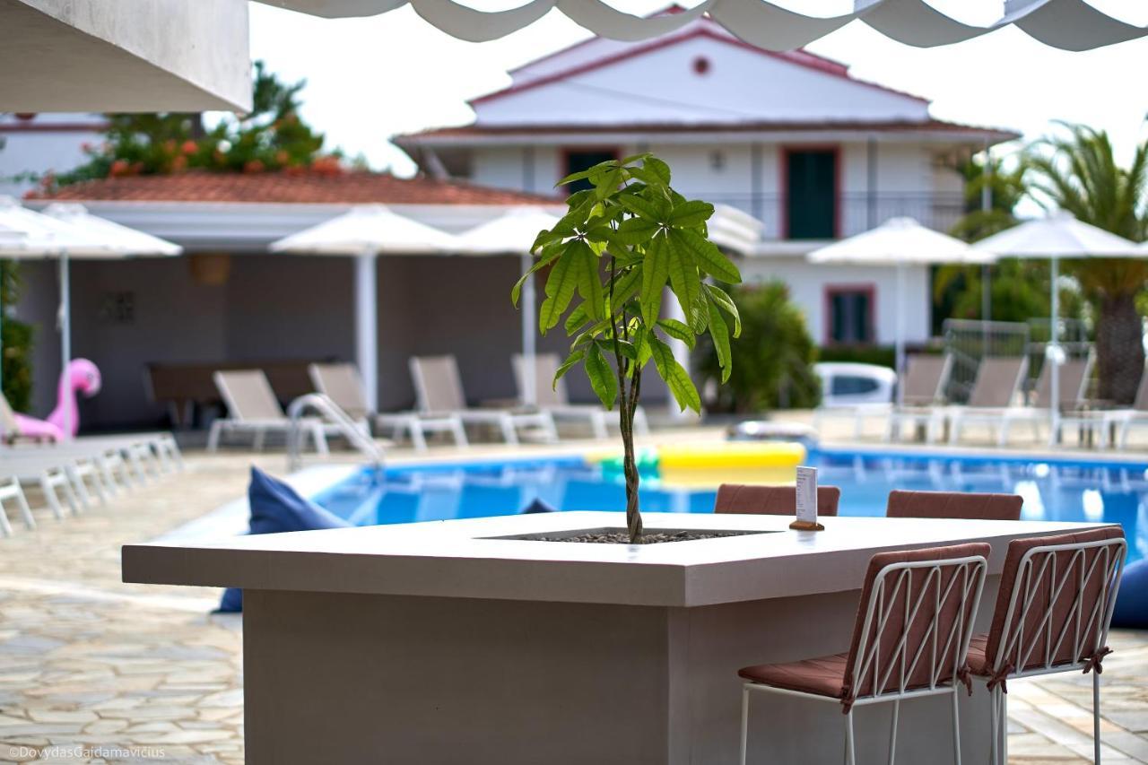קאבוס Seaside Suites מראה חיצוני תמונה