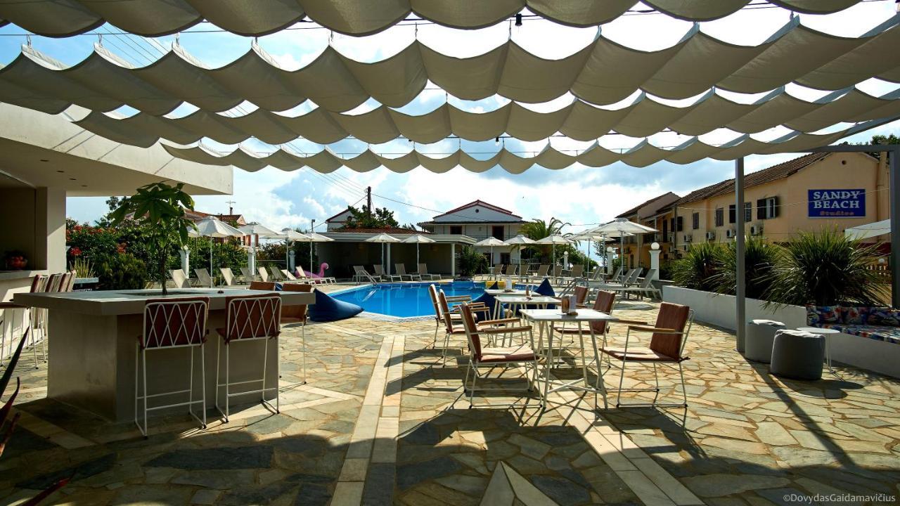 קאבוס Seaside Suites מראה חיצוני תמונה