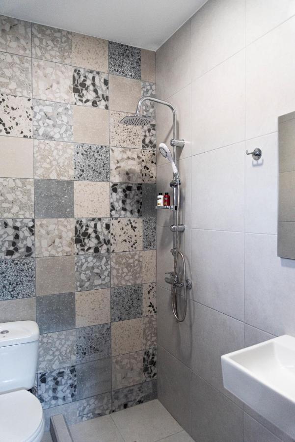 קאבוס Seaside Suites מראה חיצוני תמונה