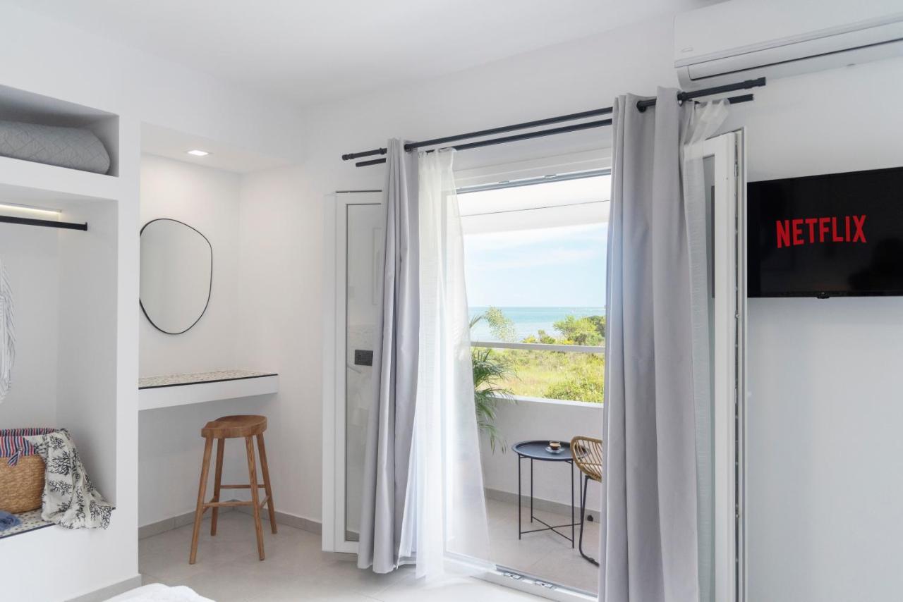 קאבוס Seaside Suites מראה חיצוני תמונה