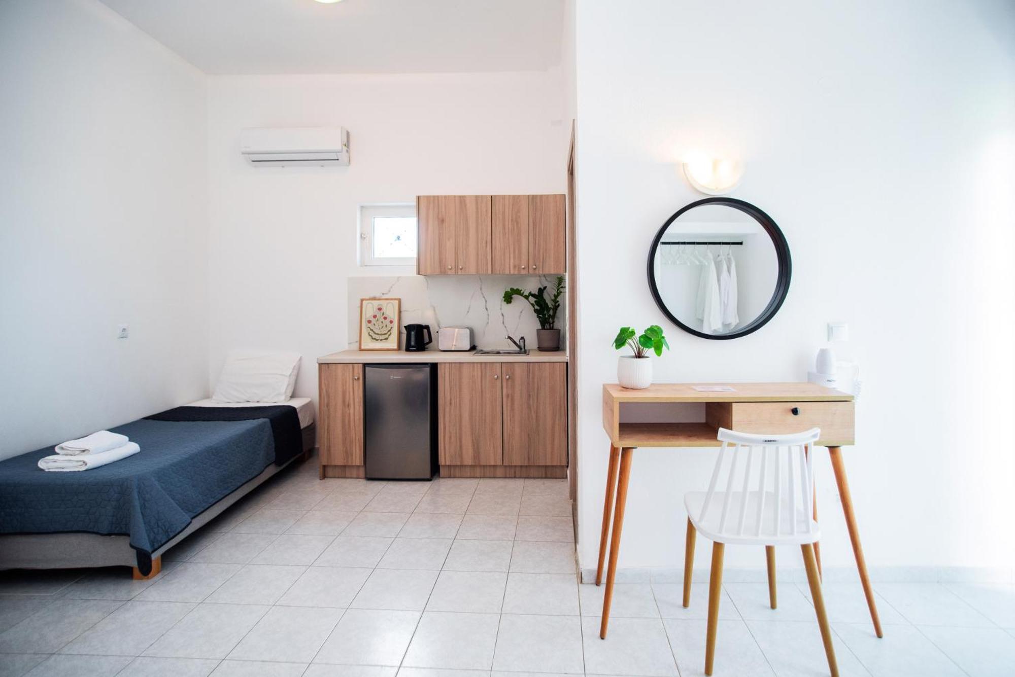 קאבוס Seaside Suites מראה חיצוני תמונה
