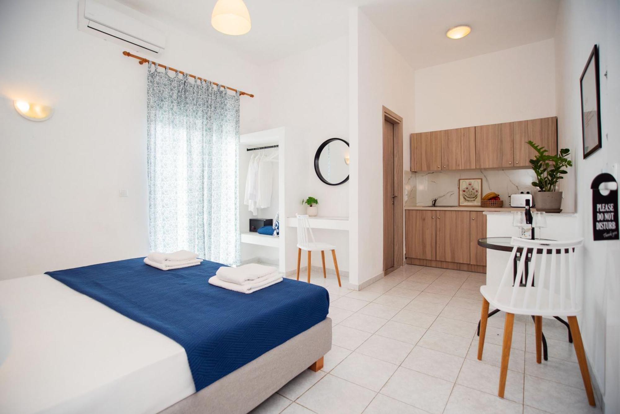קאבוס Seaside Suites מראה חיצוני תמונה